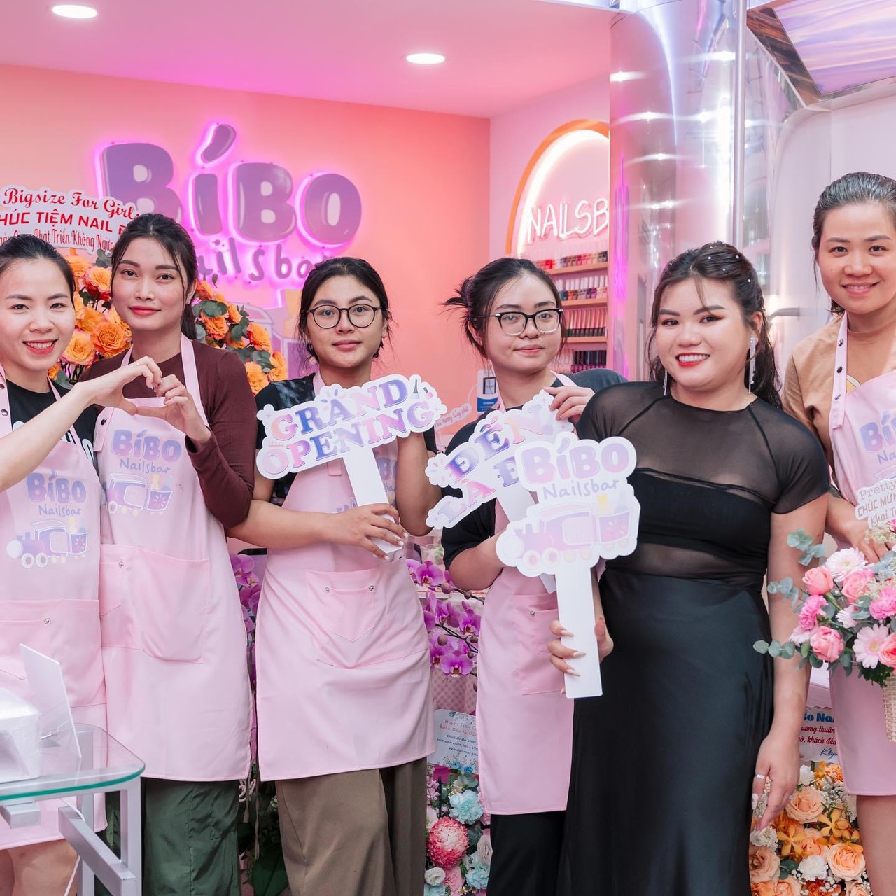 May tạp dề tiệm nail đẹp giá rẻ TPHCM